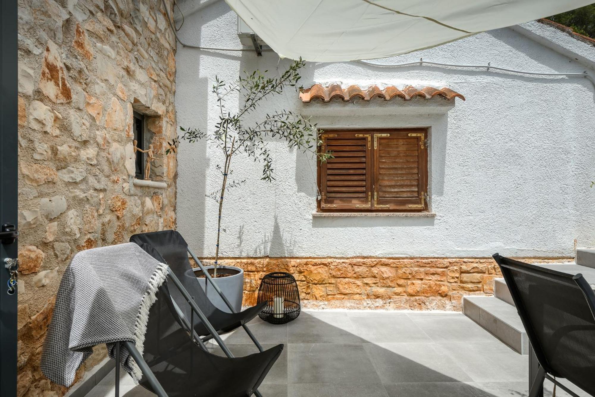 Grota Premium Apartment & Room Porec Exterior photo